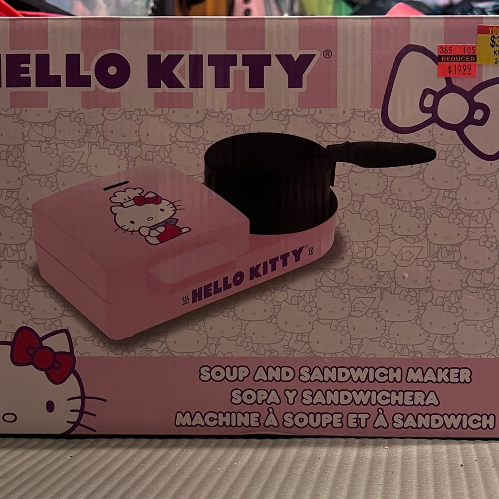 Hello Kitty Soup and Sandwich Maker